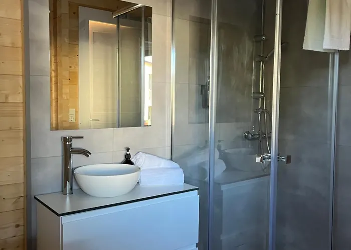 Casas De A Uriceira *